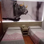 Serruchi 3* Τερουέλ