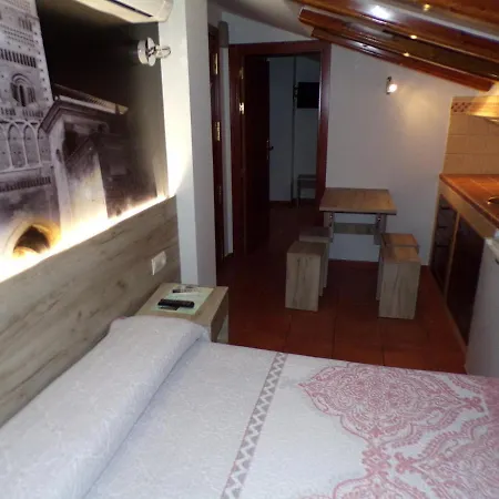 Casa de hóspedes Serruchi 3*